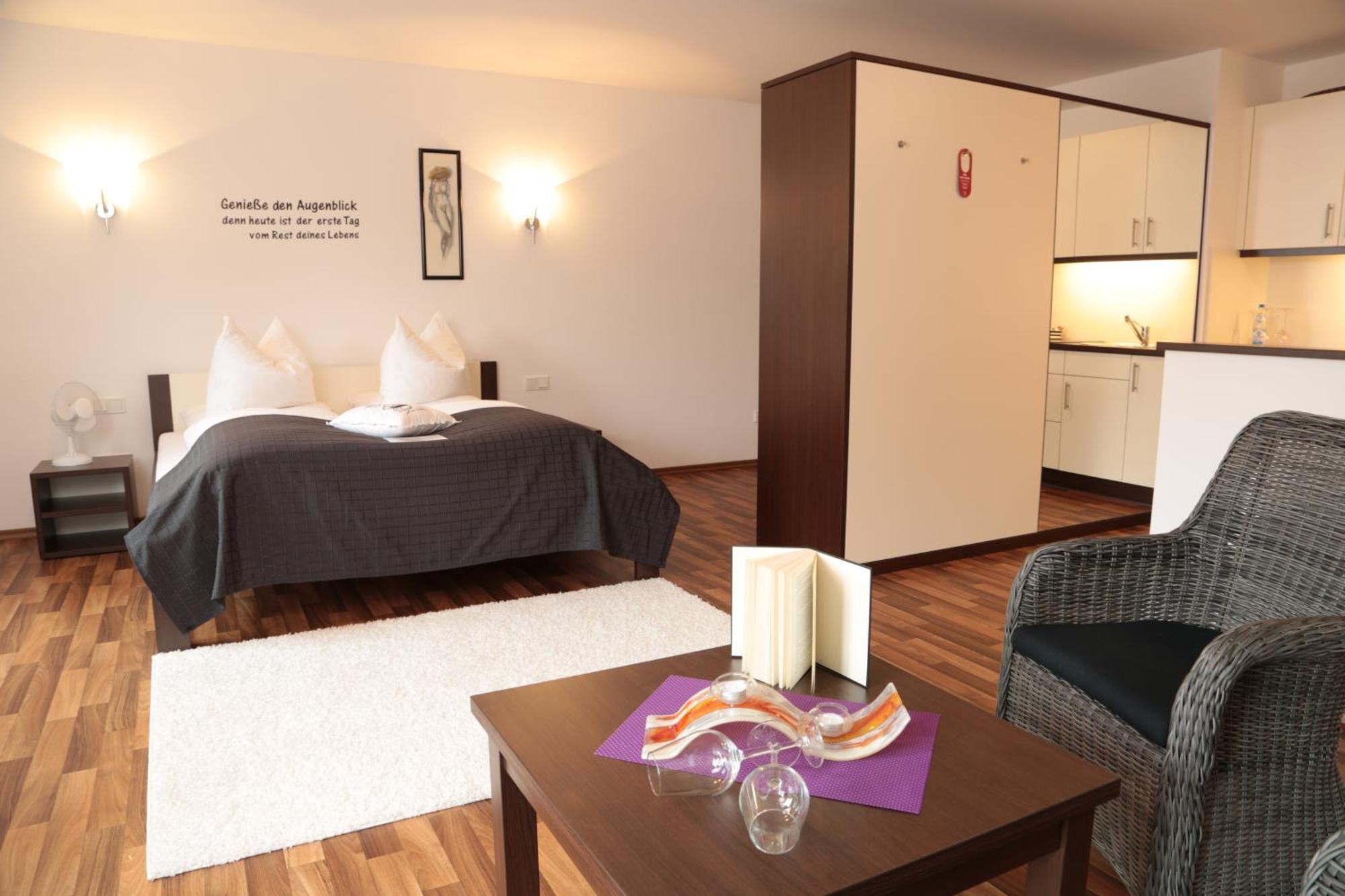 Hotel am Marktplatz Gangkofen Rum bild