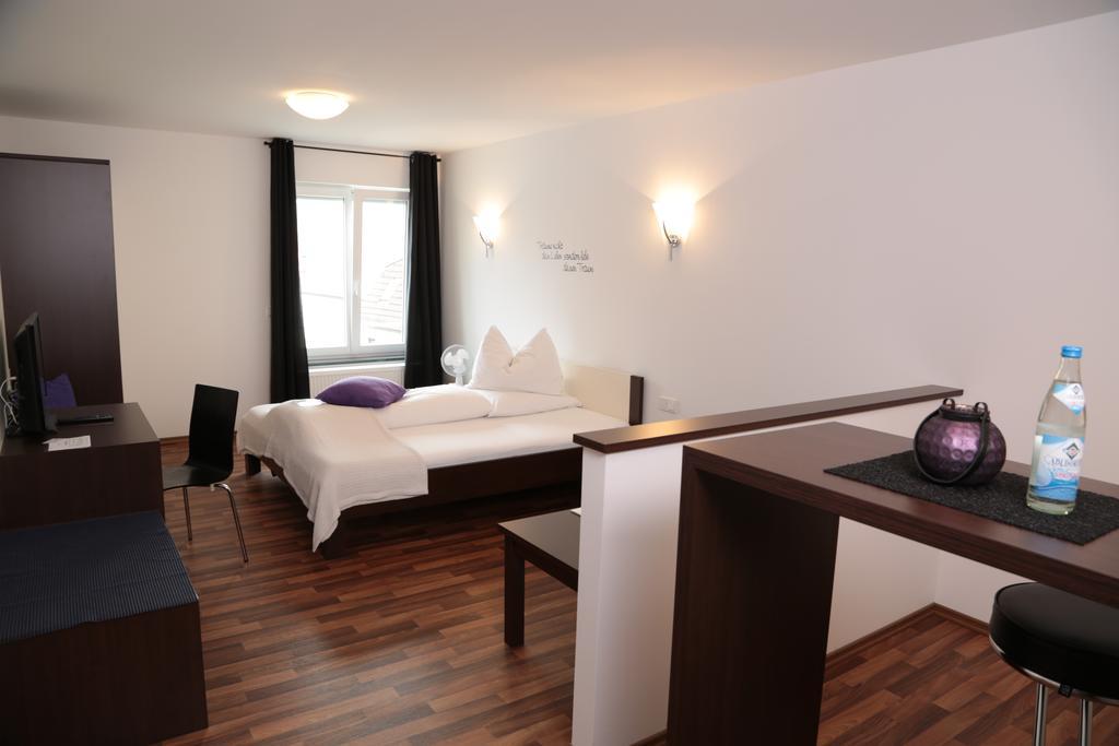 Hotel am Marktplatz Gangkofen Rum bild